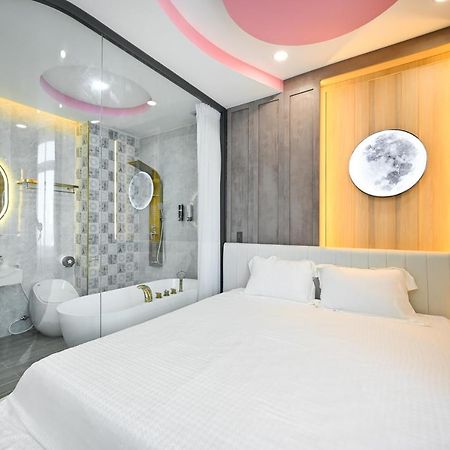 Lotus Airport Hotel Saigon ホーチミン市 エクステリア 写真