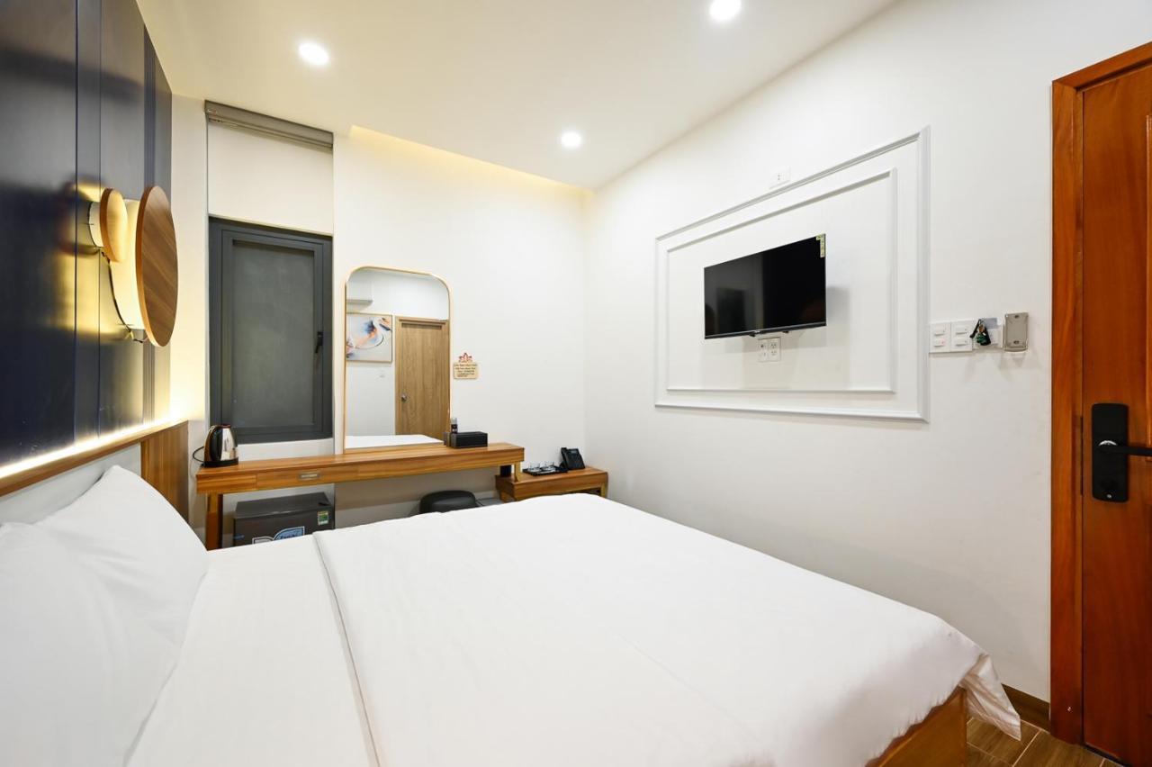 Lotus Airport Hotel Saigon ホーチミン市 エクステリア 写真
