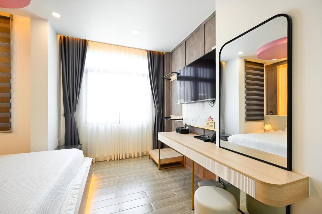 Lotus Airport Hotel Saigon ホーチミン市 エクステリア 写真